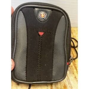 Wenger Swissgear The Sherpa GA-7835-14 Compact Camera Case